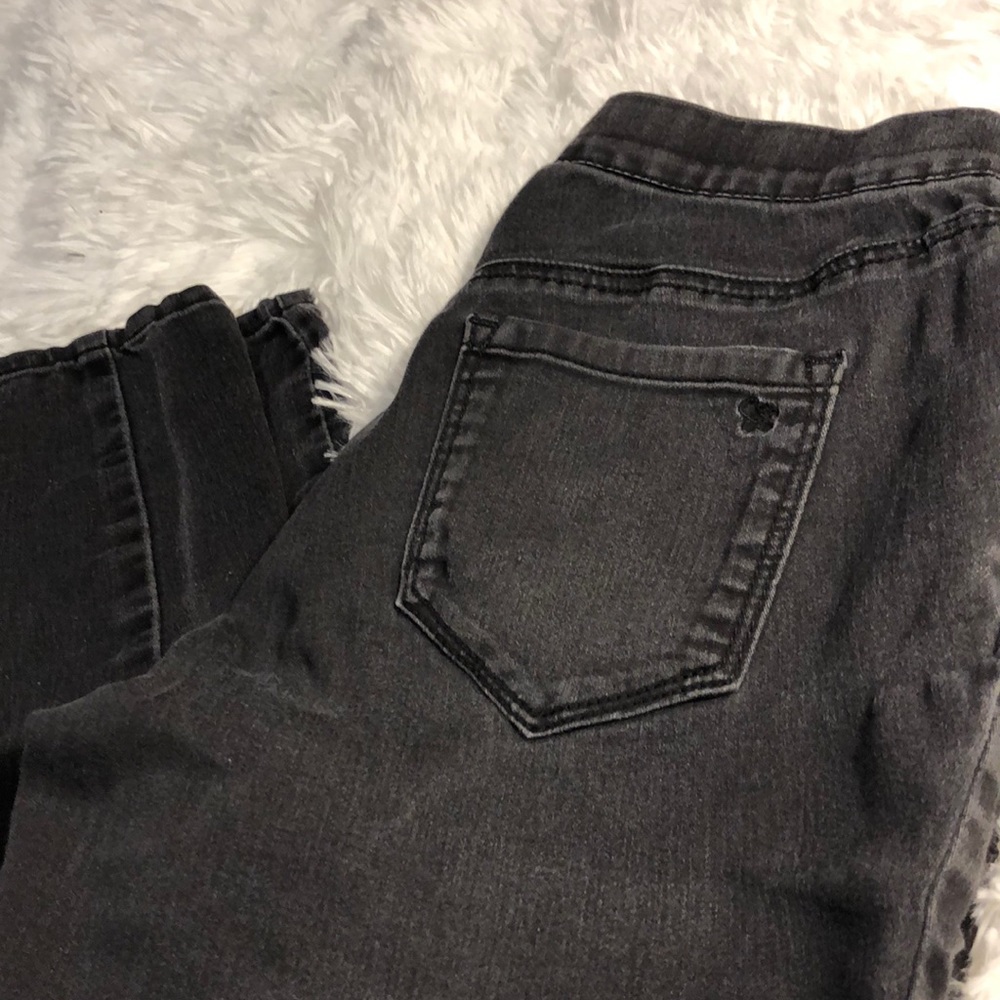 Black Jegging by Jessica Simpson